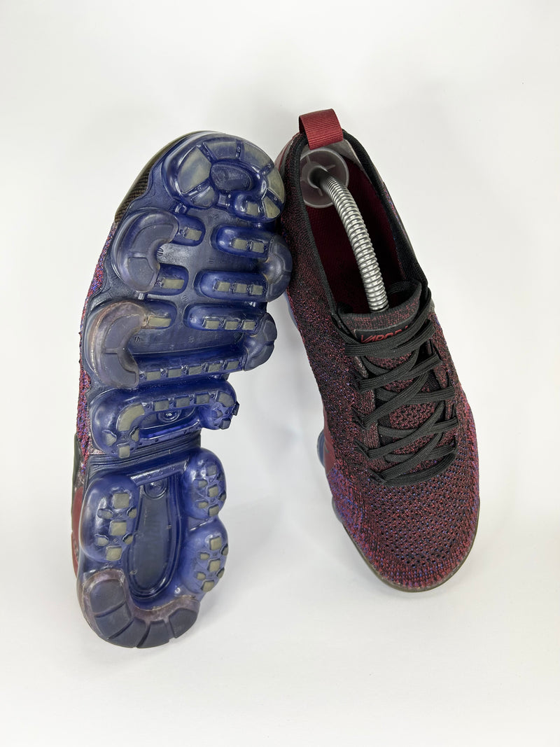 40 - Nike Vapormax Flyknit 2 Team Red
