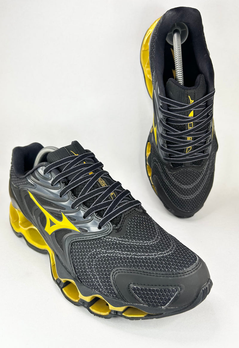 41 - Mizuno Wave Prophecy 12s Black Gold