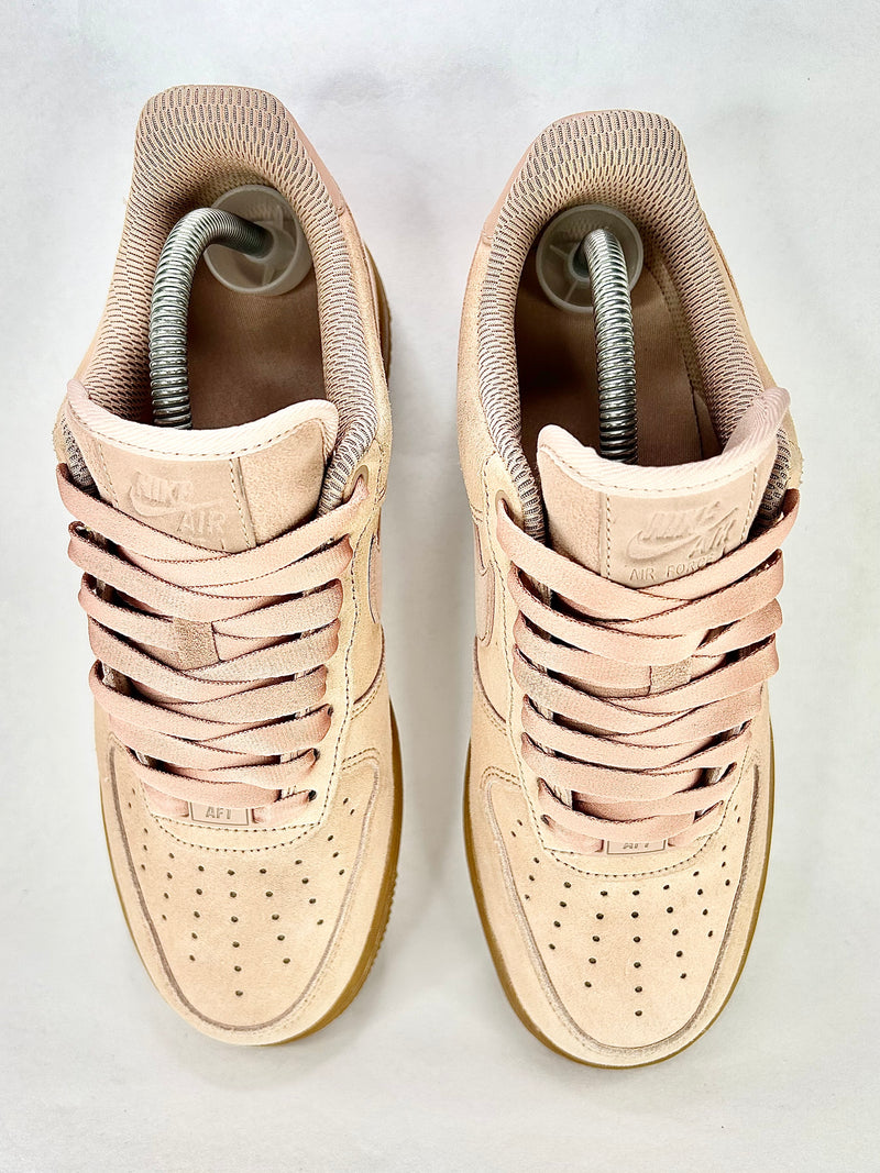 40 - Nike Air Force 1 Suede Rose