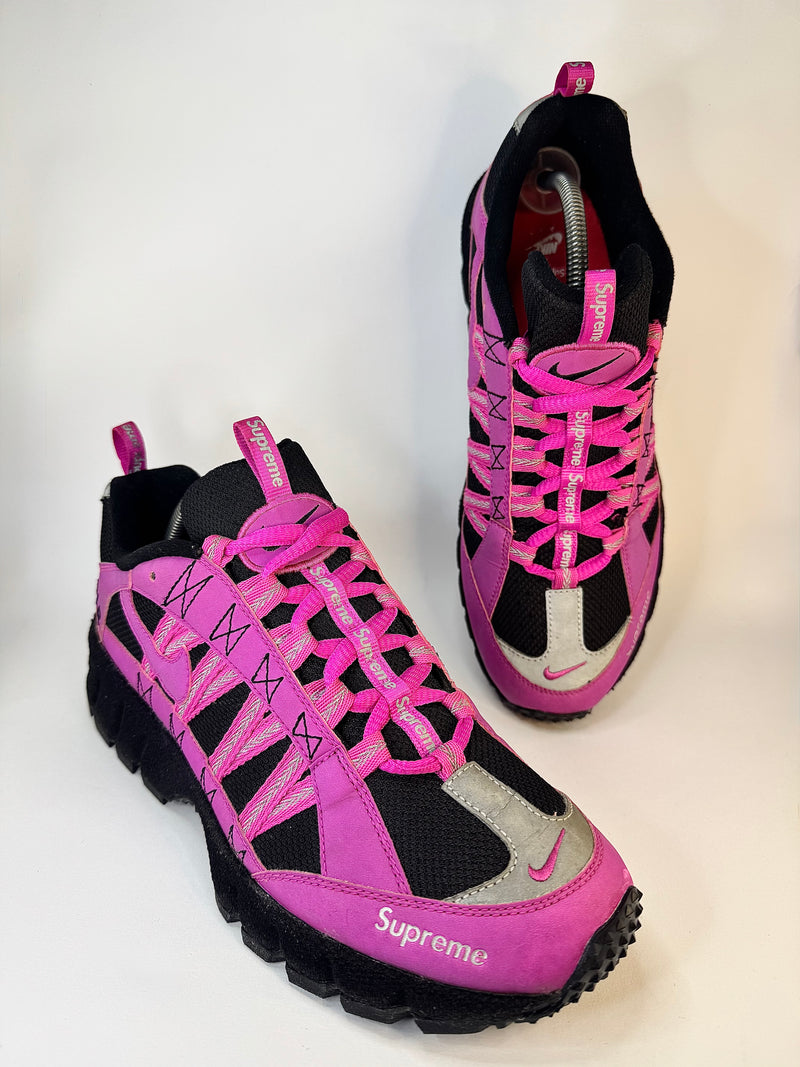 41 - Supreme x Nike Air Humara 17 Fire Pink