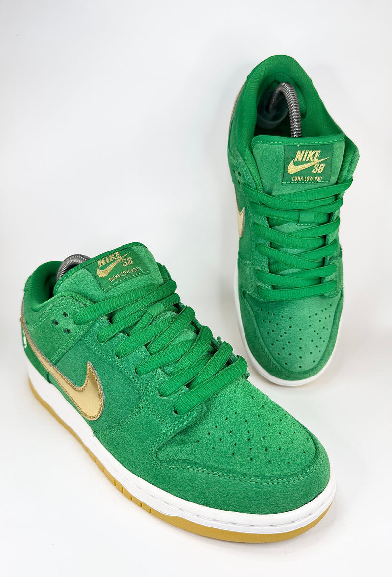 39 - Nike SB Dunk Low Pro St. Patrick's Day