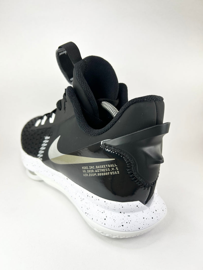 41 - Nike Lebron Witness V Black White