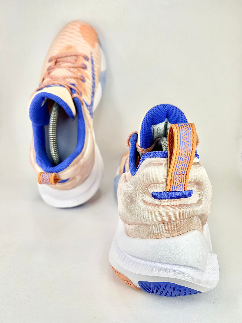 41 - Nike Giannis Antetokounmpo Imortality Arctic Orange Pink