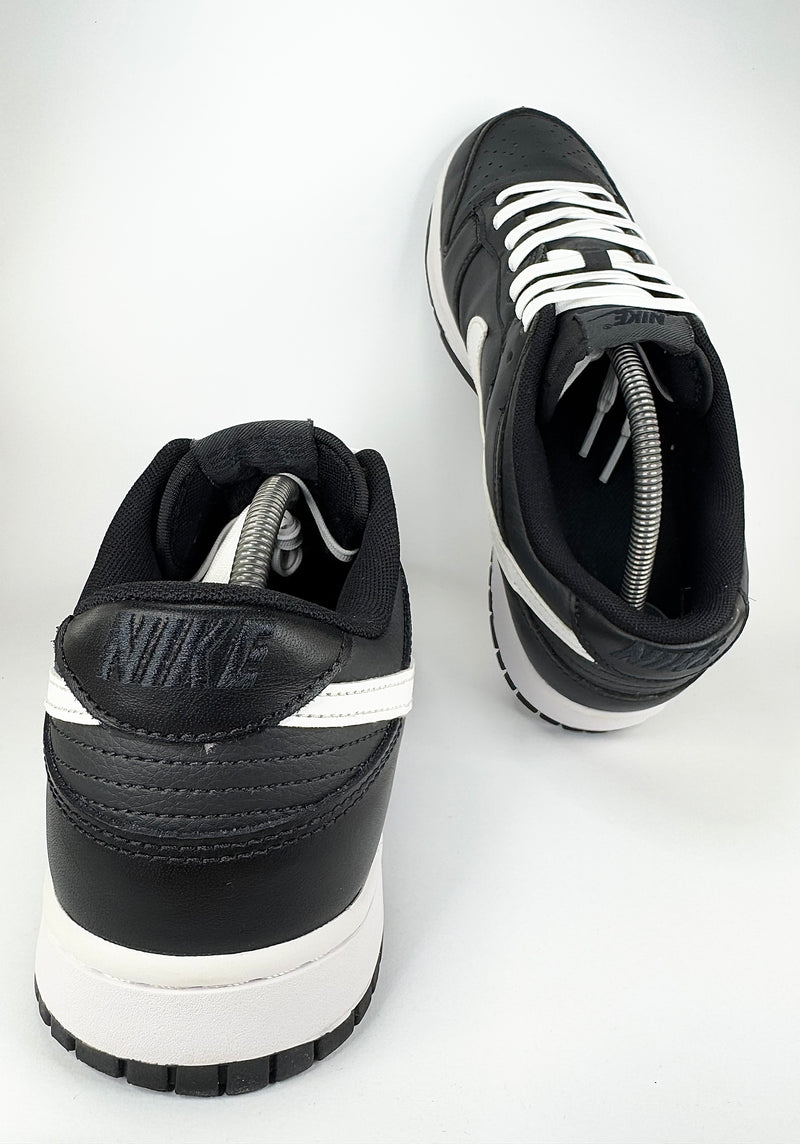 42 - Nike Dunk Low Black Panda